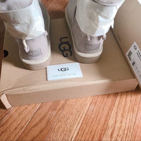 💥Only 1 Left💥UGG Australia ‘Selene' Boot - Picture 5 of 7